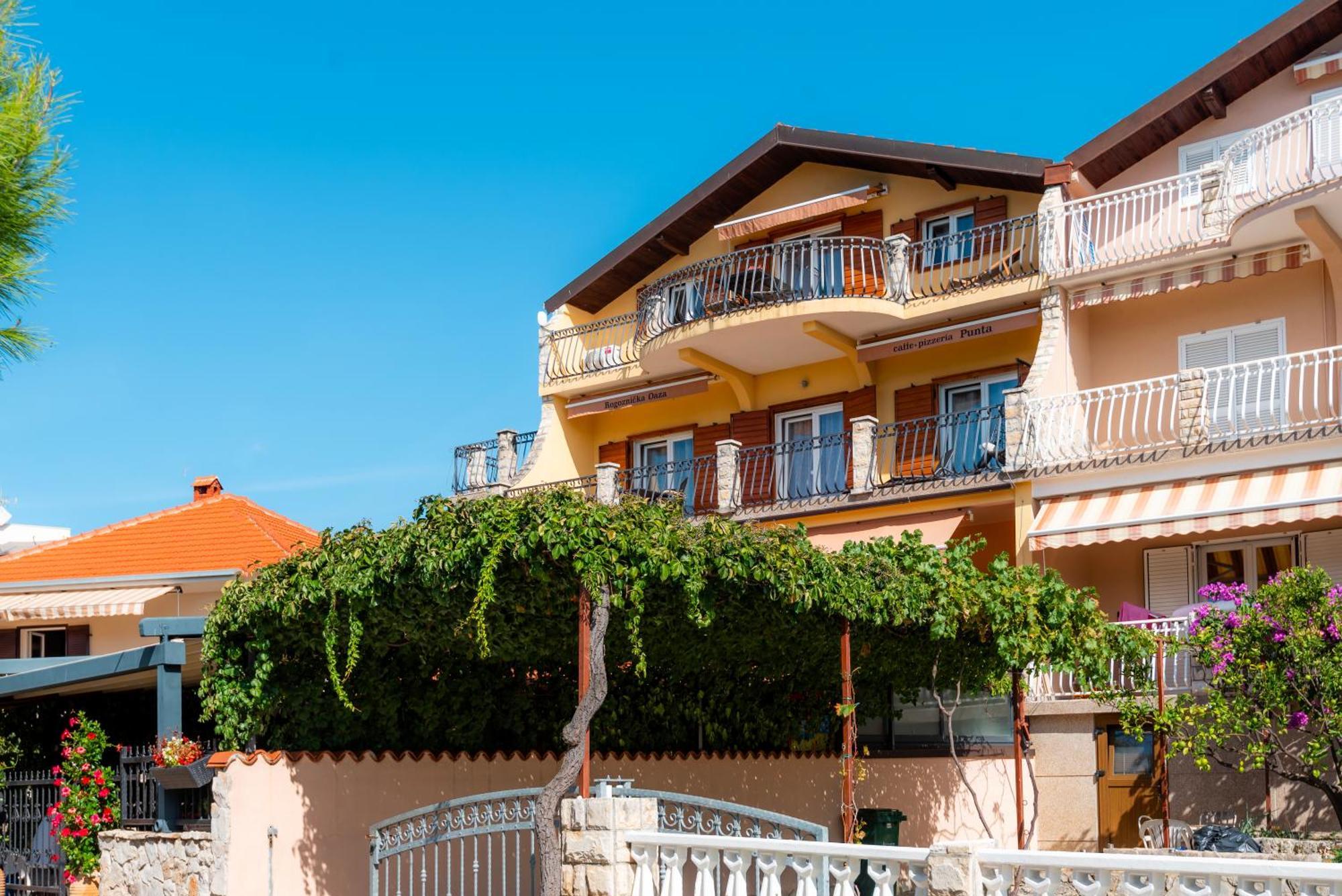 Apartments Rogoznicka Oaza Rogoznica  Exterior photo